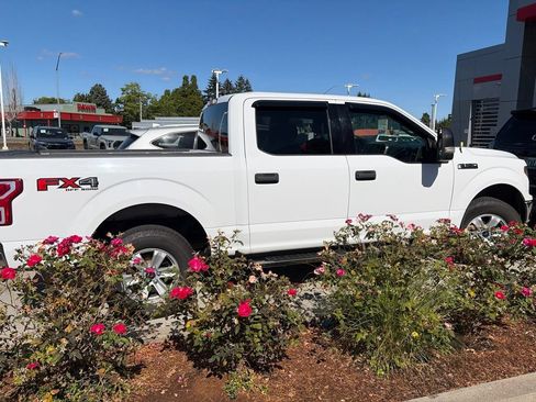 Used 2018 Ford F150 XLT w/ Trailer Tow Package AWD/4WD image 4