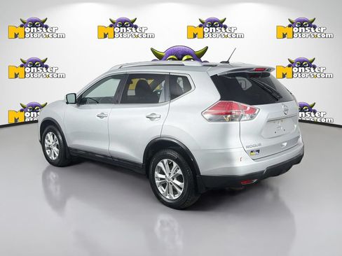 Used 2015 Nissan Rogue SV AWD/4WD image 7