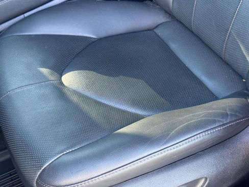 Used 2021 Toyota Highlander Limited image 27