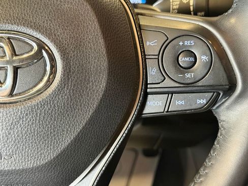 Used 2021 Toyota Corolla SE w/ Carpet Mat Package (TMS) FWD image 12