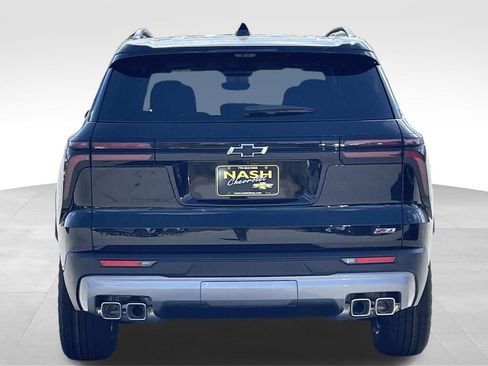 New 2026 Chevrolet Traverse Z71 w/ Enhanced Driving Package image 4