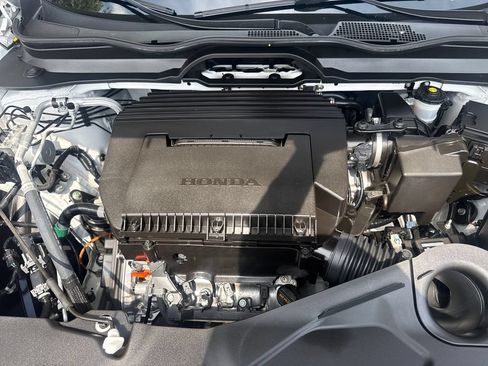 Certified 2025 Honda Pilot EX-L image 36