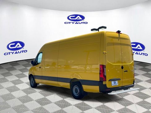 Used 2021 Mercedes-Benz Sprinter 2500 w/ Acoustic Package image 6