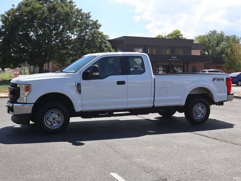 Used 2022 Ford F250 XL w/ Power Equipment Group AWD/4WD image 10