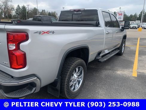 Used 2021 Chevrolet Silverado 3500 LTZ w/ LTZ Plus Package image 9