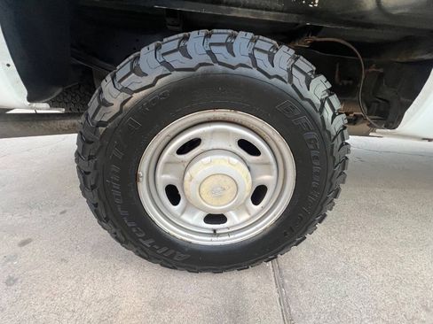 Used 2015 Ford F250 XL w/ Snow Plow Prep Package AWD/4WD image 8