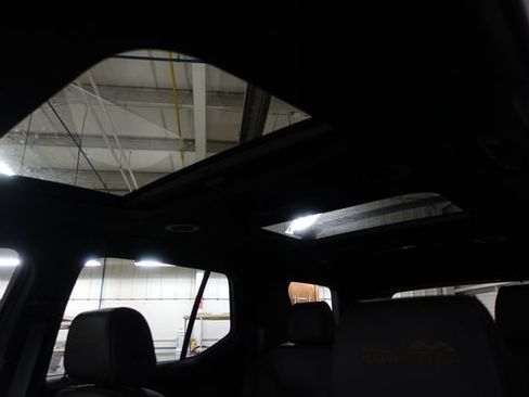 Used 2023 Chevrolet Traverse High Country w/ LPO, Floor Liner Package AWD/4WD image 19