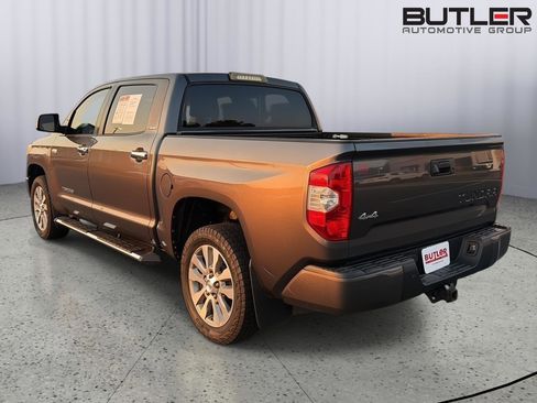 Used 2017 Toyota Tundra Limited w/ Limited Premium Package AWD/4WD image 4