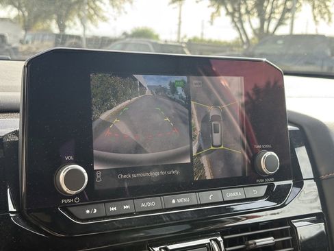 Used 2023 Nissan Pathfinder Rock Creek image 18