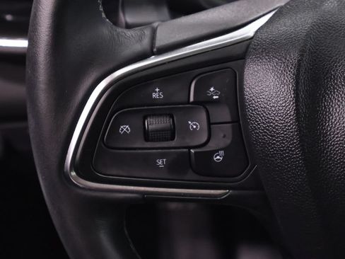 Used 2021 Buick Envision Essence FWD image 24