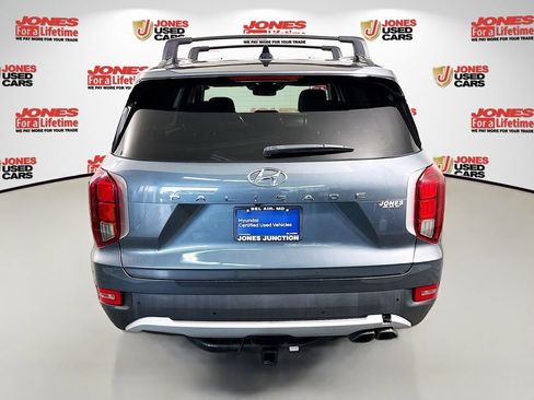 Certified 2022 Hyundai Palisade SEL w/ 8P Bench Seat Package FWD image 16