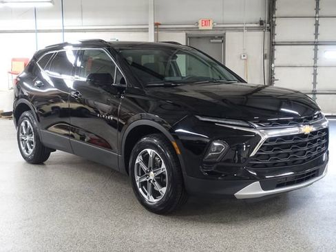 Used 2024 Chevrolet Blazer LT w/ Convenience Package FWD image 1