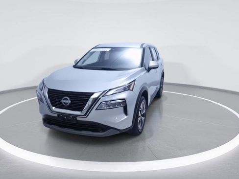 Certified 2023 Nissan Rogue SV image 4