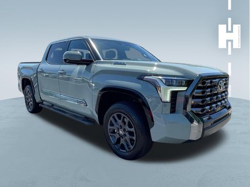 Used 2025 Toyota Tundra Platinum AWD/4WD image 1