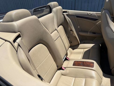 Used 2012 Mercedes-Benz E 350 Cabriolet image 10