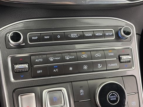Used 2023 Hyundai Santa Fe SEL FWD image 21
