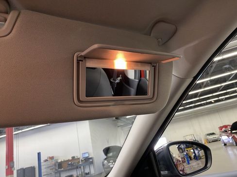 Used 2022 Nissan Altima 2.5 SR image 32