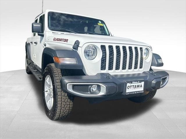 Certified 2023 Jeep Gladiator Sport AWD/4WD image 1