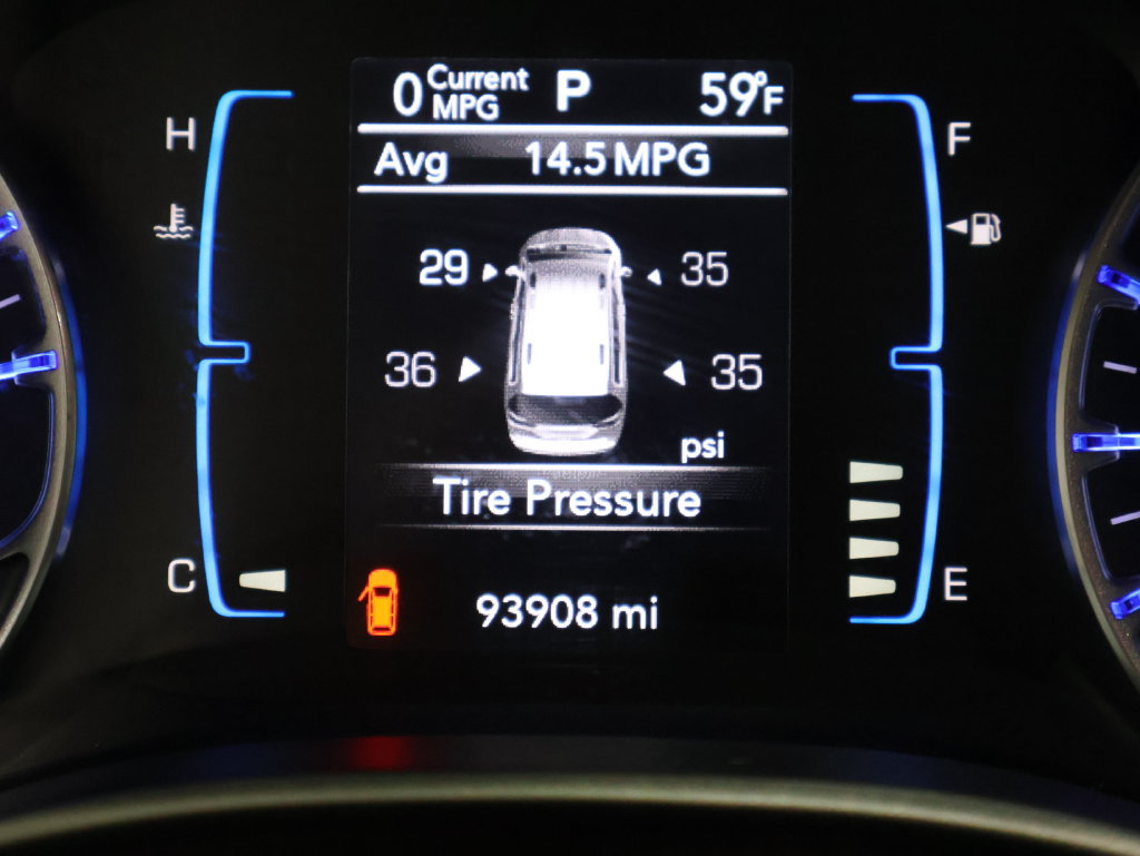 Used 2018 Chrysler Pacifica Touring Plus FWD image 44