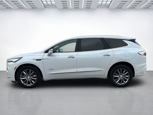 Used 2022 Buick Enclave Avenir w/ Avenir Technology Package AWD/4WD image 7