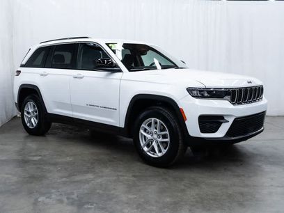 Used 2023 Jeep Grand Cherokee Laredo X