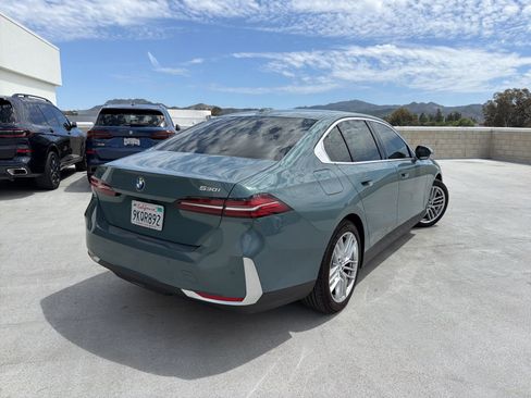 Certified 2024 BMW 530i w/ Premium Package RWD image 4