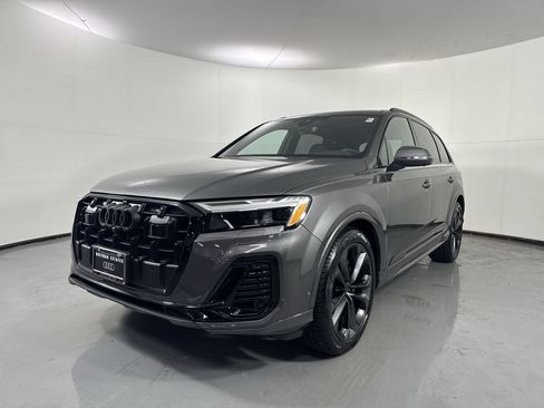Used 2026 Audi Q7 3.0T Premium Plus w/ Premium Plus Package AWD/4WD image 24