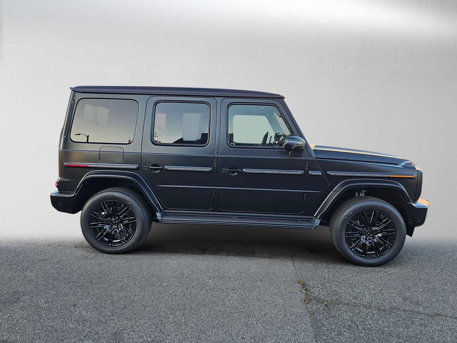 New 2027 Mercedes-Benz G 580 e image 2