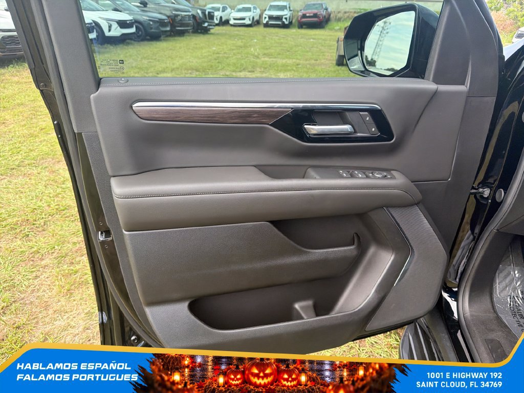 New 2026 Chevrolet Suburban LS w/ LPO, Get Active Package RWD image 12