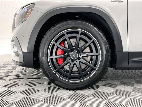 Used 2026 Mercedes-Benz GLB 35 AMG 4MATIC image 8