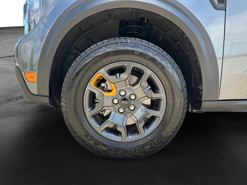 Used 2024 Ford Maverick Tremor w/ Tremor Off-Road Package AWD/4WD image 11