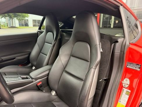 Used 2018 Porsche 718 Cayman S RWD image 15