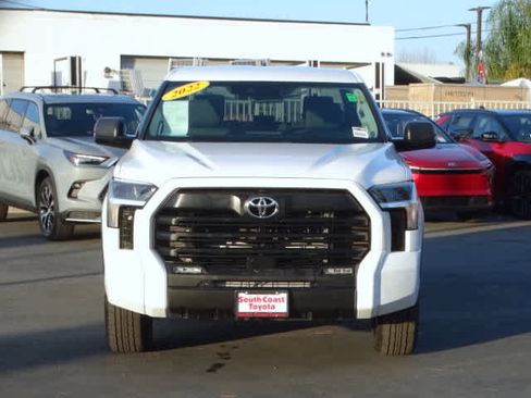 Used 2022 Toyota Tundra SR5 image 3