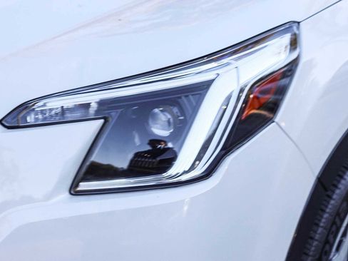 Certified 2023 Subaru Forester Premium image 8