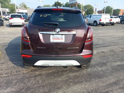 Used 2017 Buick Encore Preferred FWD image 2