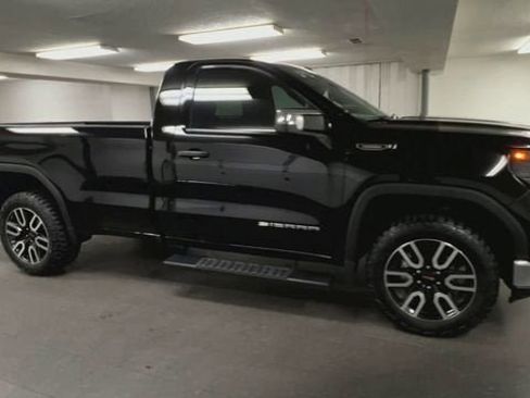 Certified 2025 GMC Sierra 1500 Pro w/ Pro Value Package AWD/4WD image 2