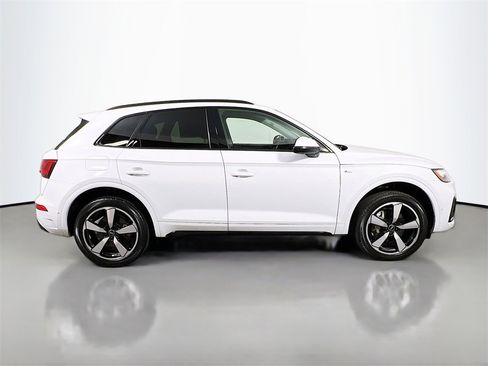 Used 2023 Audi Q5 2.0T Prestige image 8