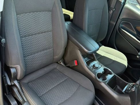 Used 2019 GMC Terrain SLE w/ Driver Convenience Package FWD image 21