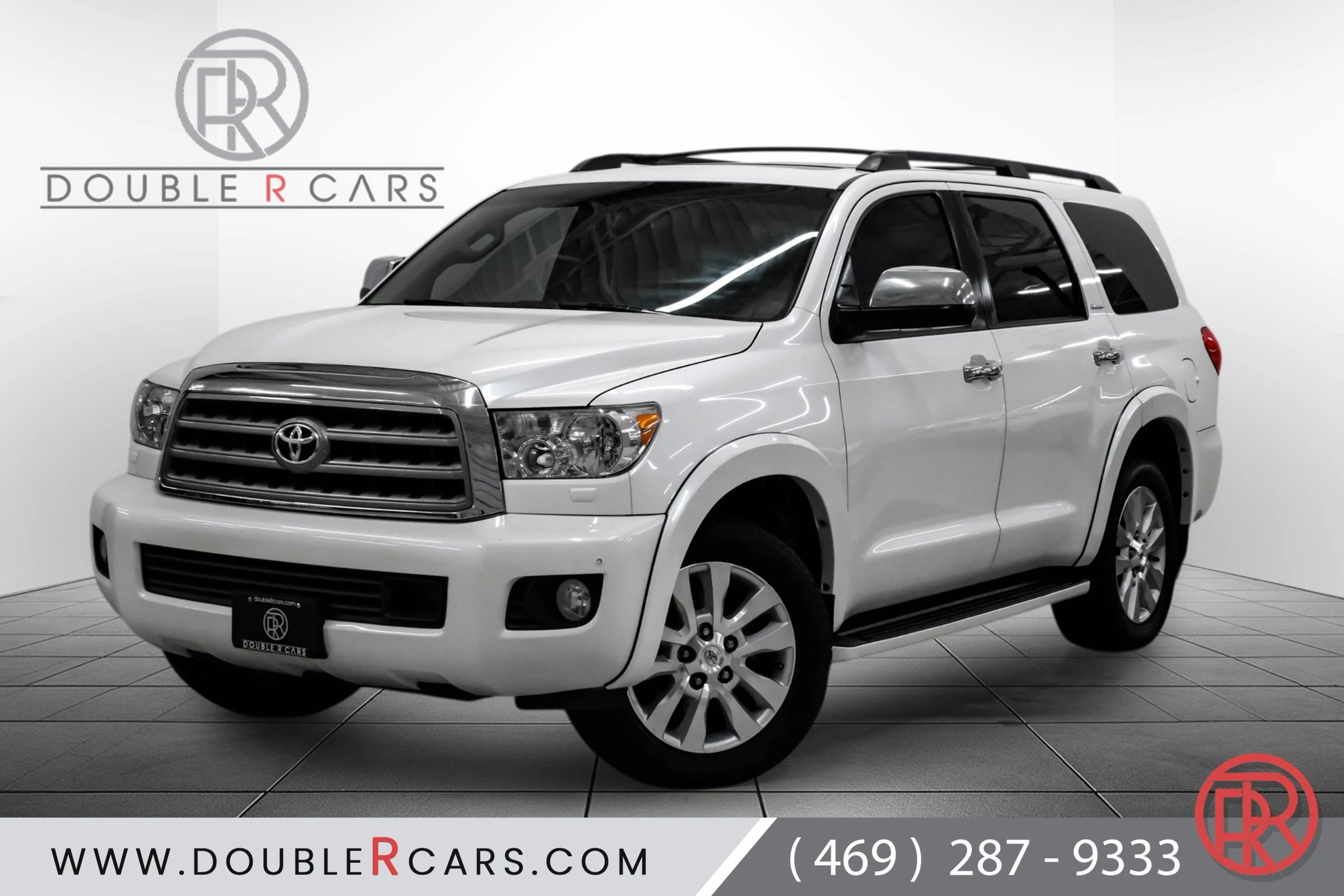 Used 2017 Toyota Sequoia Platinum AWD/4WD image 1