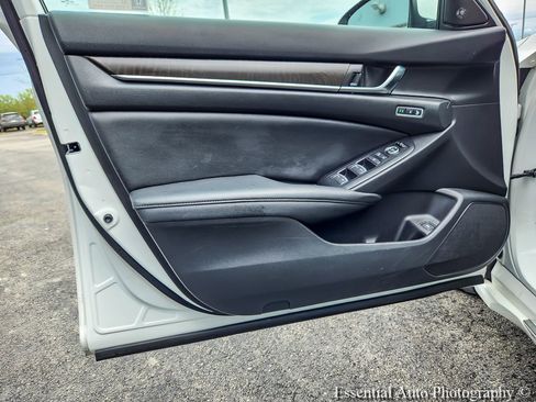 Used 2019 Honda Accord EX-L image 17