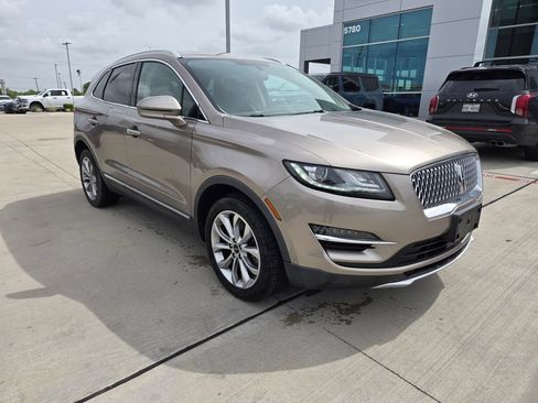 Used 2019 Lincoln MKC Select AWD/4WD image 1