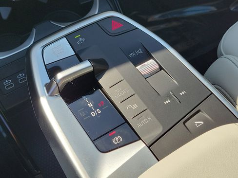 New 2026 BMW X1 M35i w/ Technology Package image 21