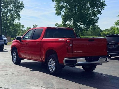 Used 2024 Chevrolet Silverado 1500 LT AWD/4WD image 9