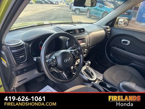 Used 2014 Kia Soul FWD image 13