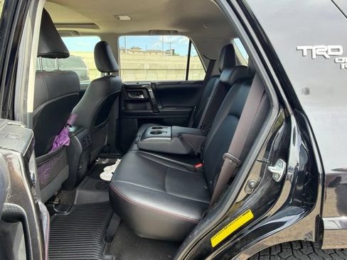 Used 2019 Toyota 4Runner TRD Off-Road Premium AWD/4WD image 8