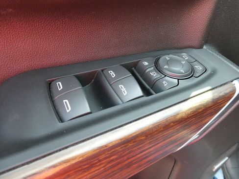 Certified 2022 Chevrolet Silverado 2500 High Country w/ Z71 Off-Road Package AWD/4WD image 25