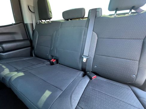 Used 2024 Chevrolet Silverado 1500 Custom image 22