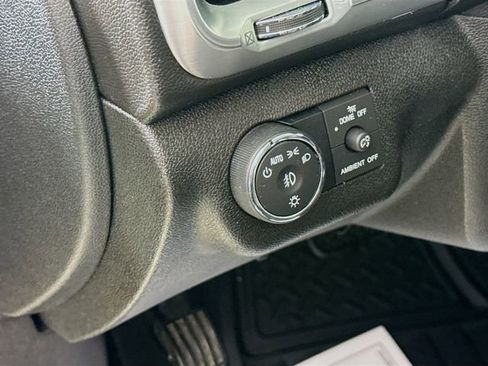 Used 2017 GMC Acadia Limited SLT image 11