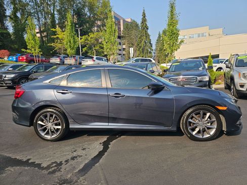 Used 2019 Honda Civic EX-L image 8