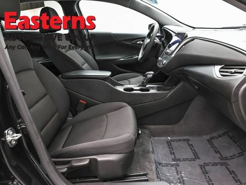 Used 2024 Chevrolet Malibu LT FWD image 24